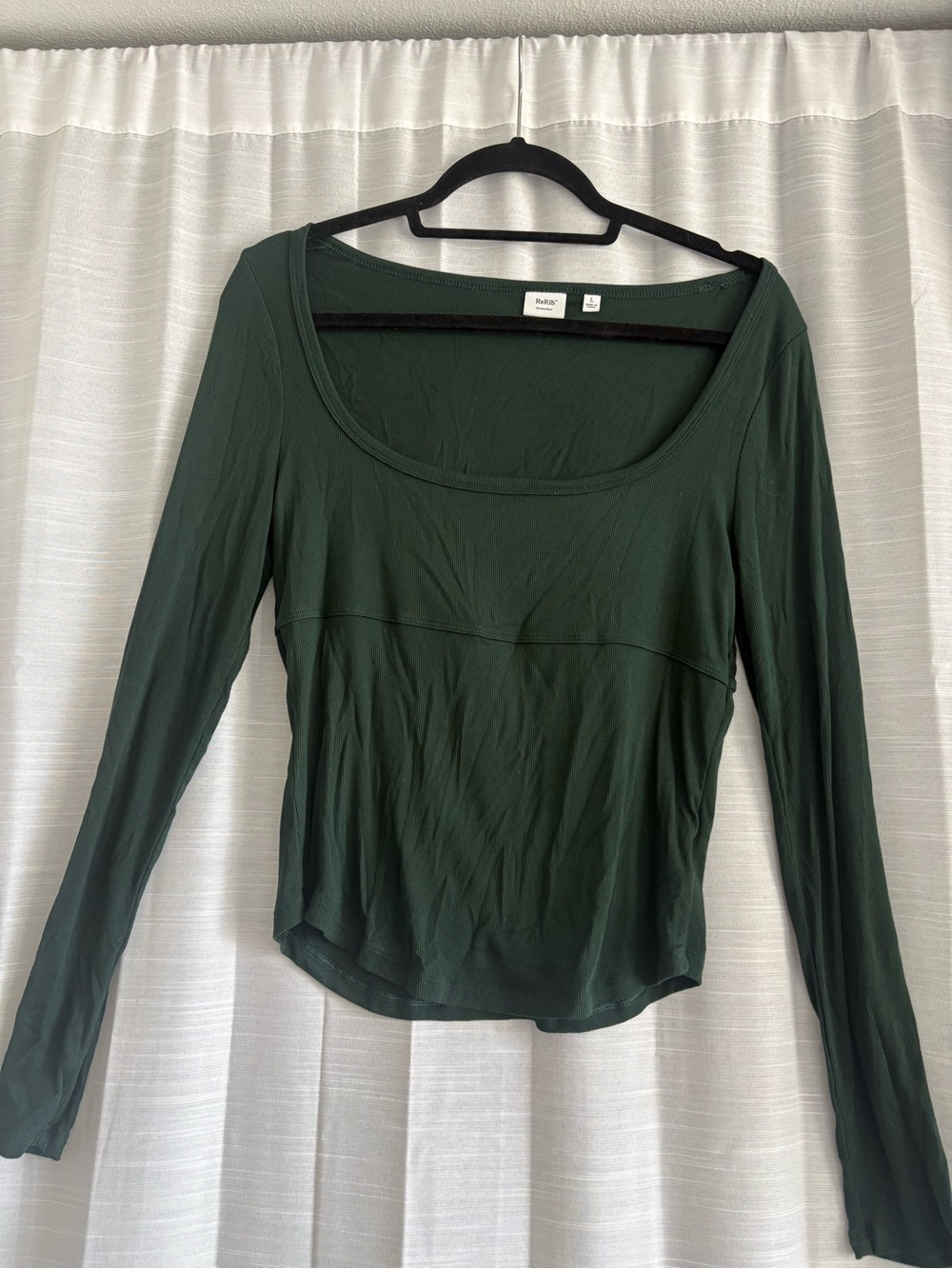Aritzia Dark Green Scoop Neck Long Sleeve Top